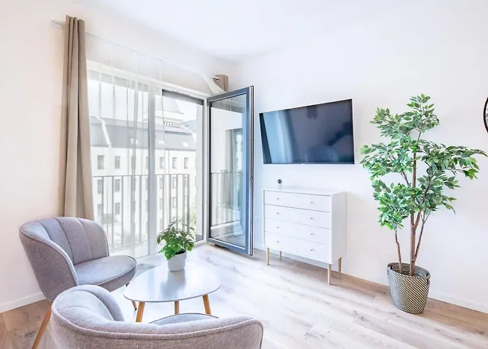 Lejlighed Rooftop Access - French Balcony - *